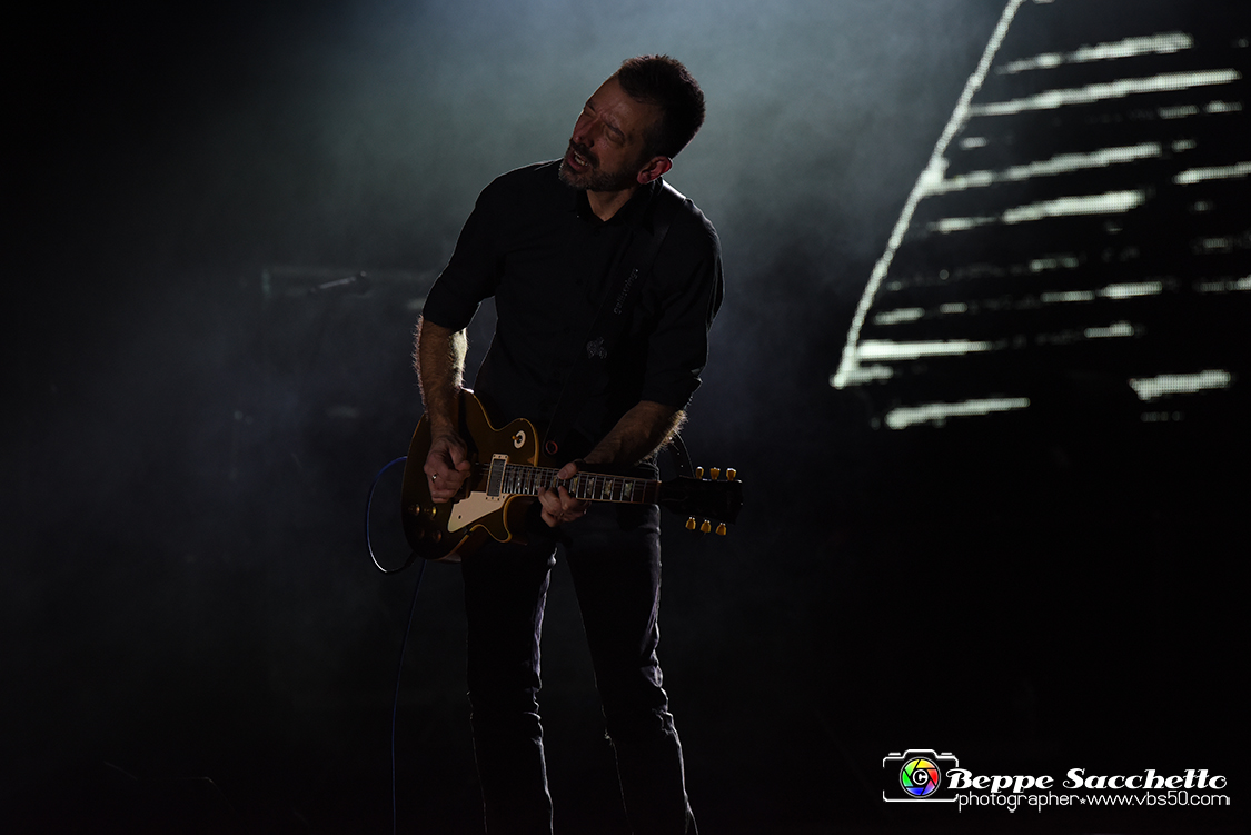 VBS_4182 - Concerto Edoardo Bennato - Peter Pan Rock 'n' Roll Tour.jpg